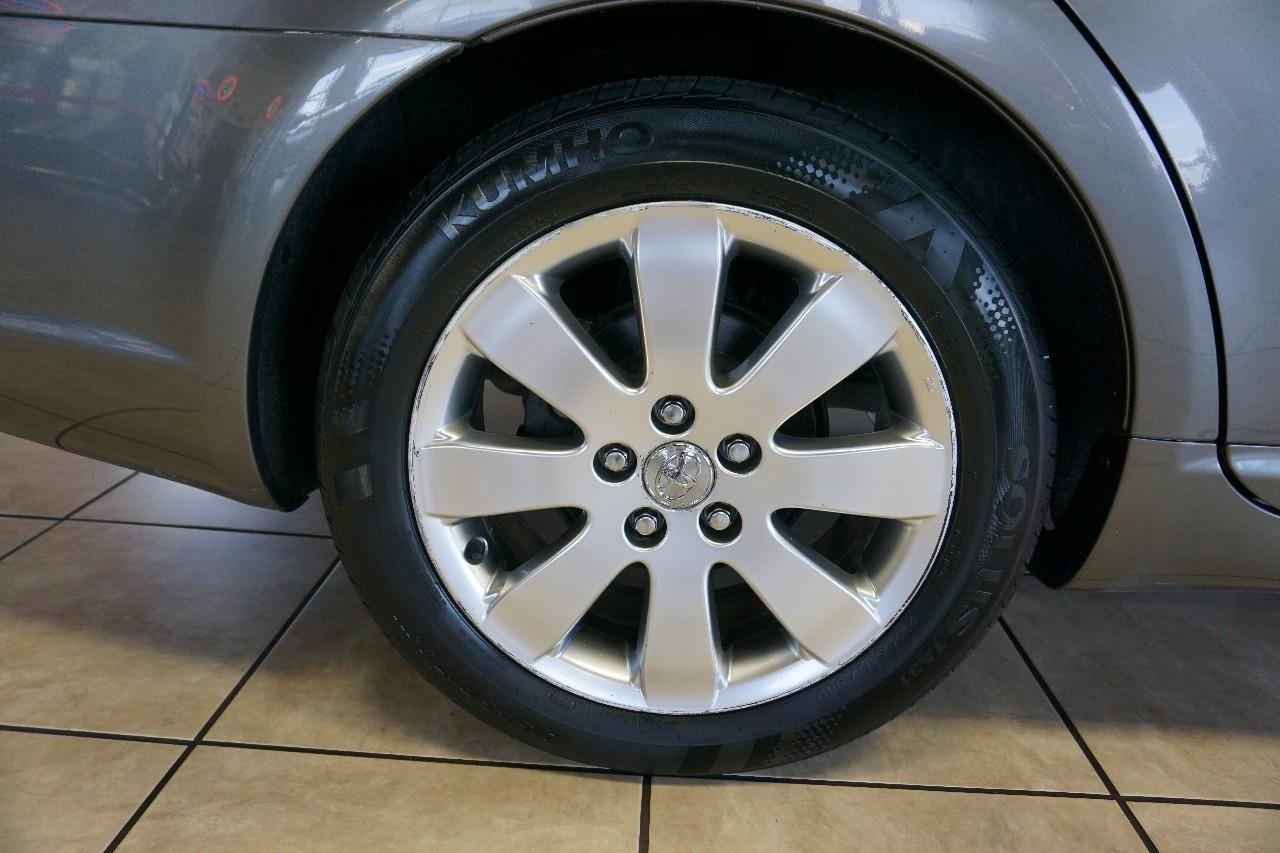 Toyota Avalon  2006