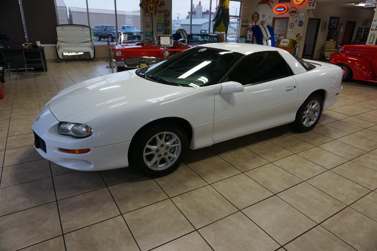 Chevrolet Camaro  2002
