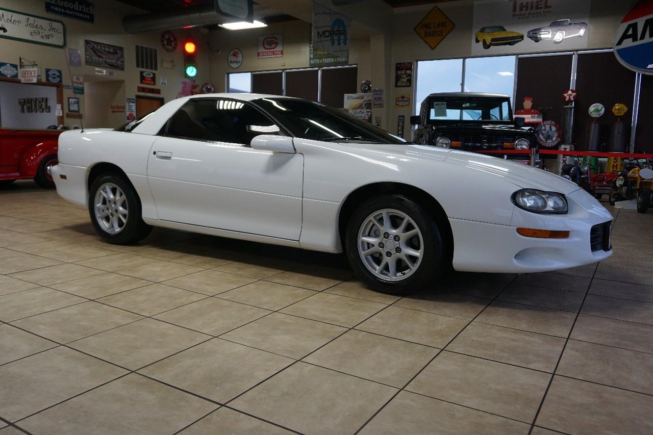 Chevrolet Camaro  2002