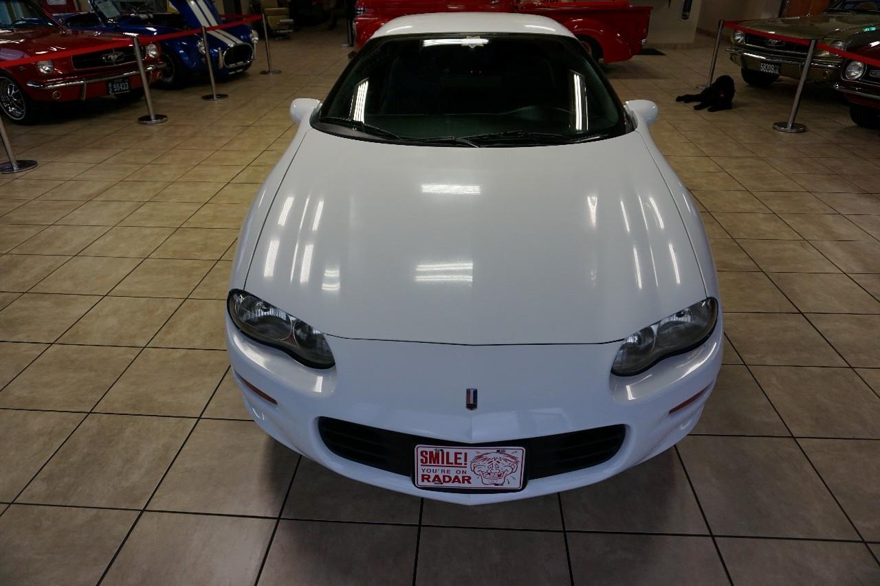 Chevrolet Camaro  2002