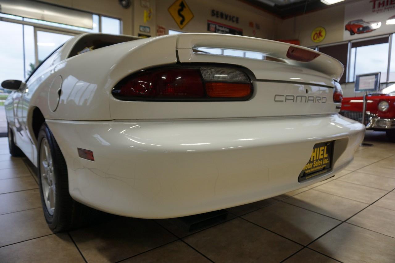 Chevrolet Camaro  2002