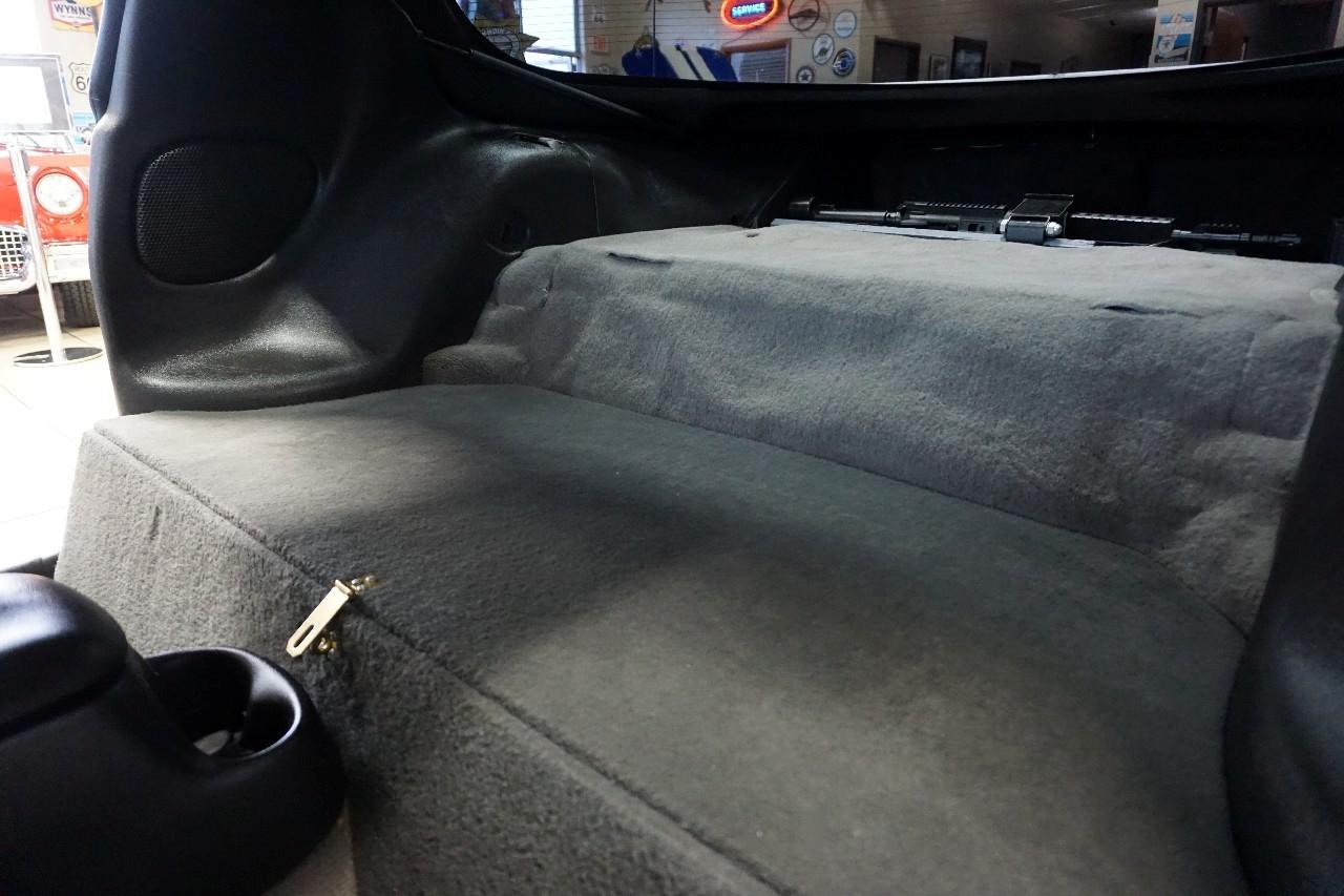 Chevrolet Camaro  2002