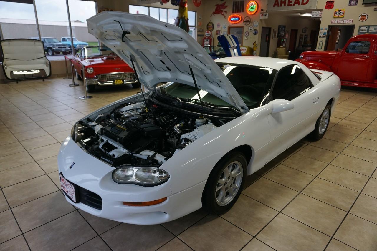 Chevrolet Camaro  2002