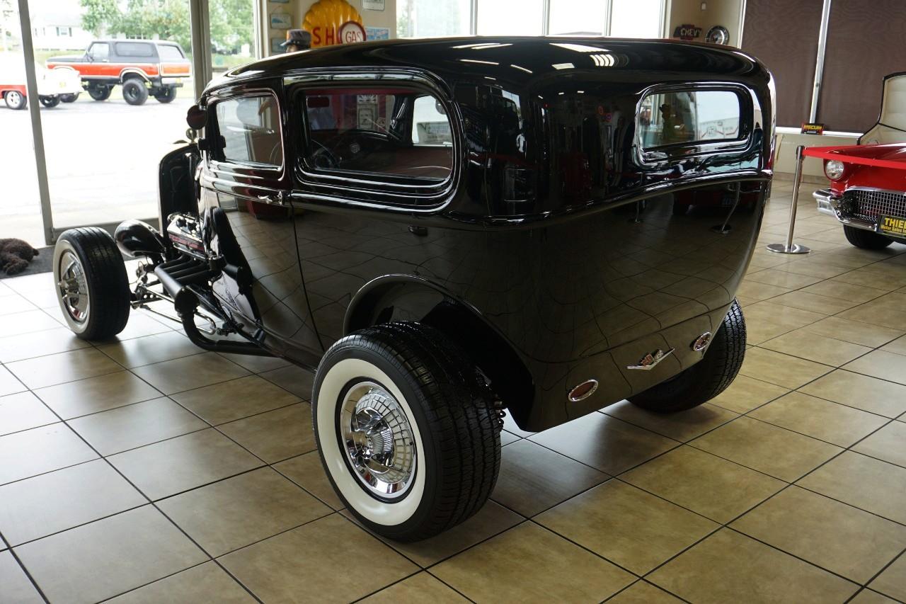 Ford Tudor  1932