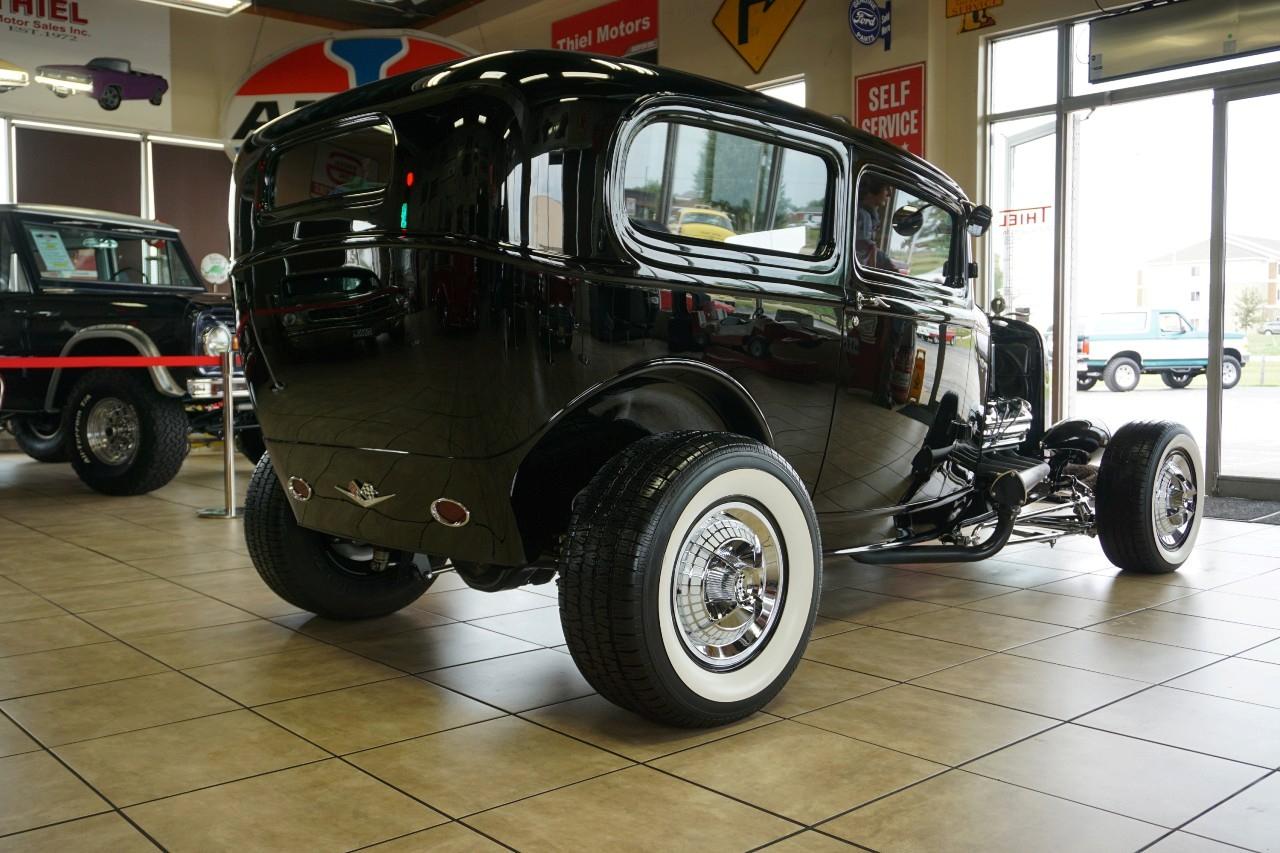 Ford Tudor  1932