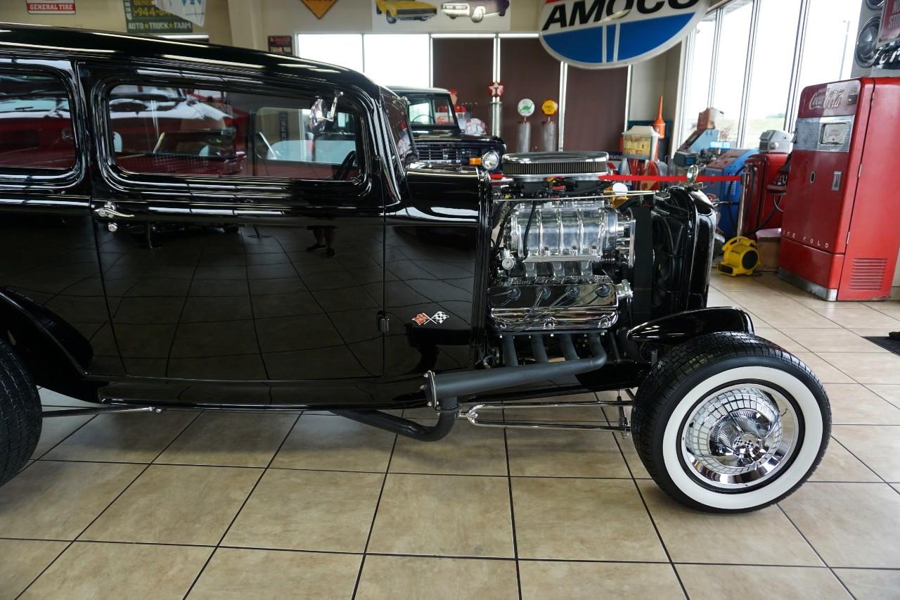 Ford Tudor  1932