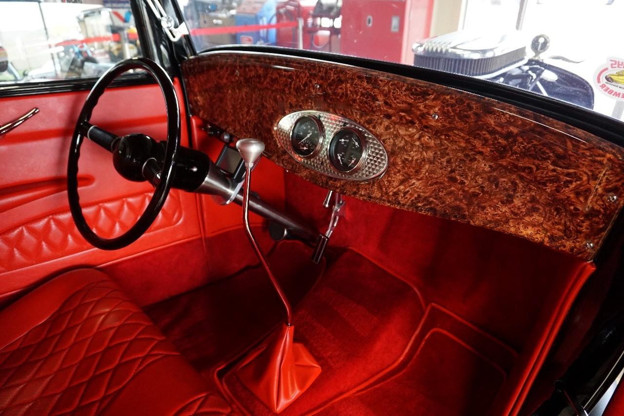 Ford Tudor  1932