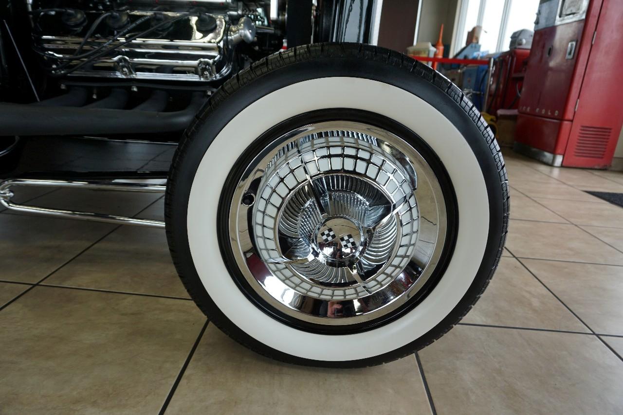 Ford Tudor  1932