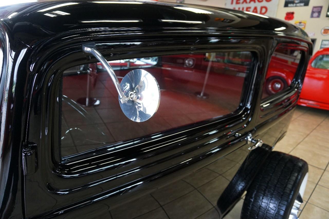 Ford Tudor  1932