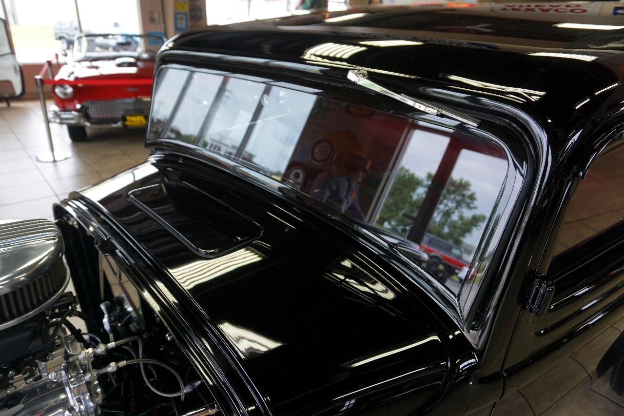 Ford Tudor  1932