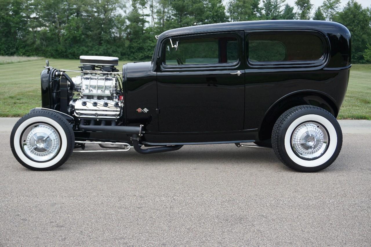 Ford Tudor  1932