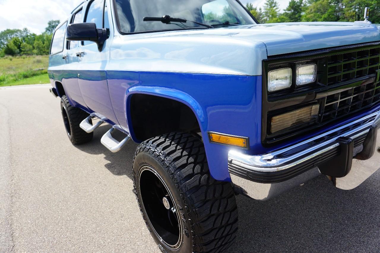 Chevrolet Suburban  1991