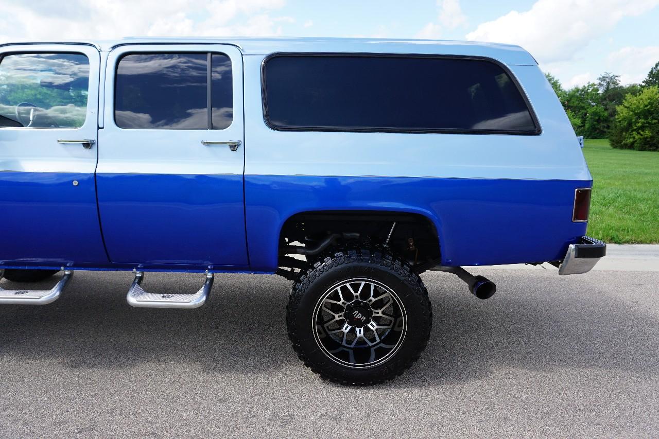 Chevrolet Suburban  1991