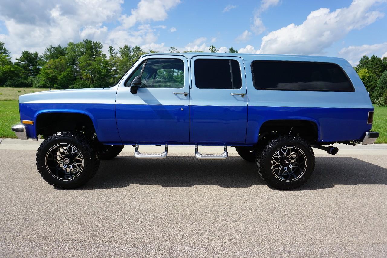 Chevrolet Suburban  1991