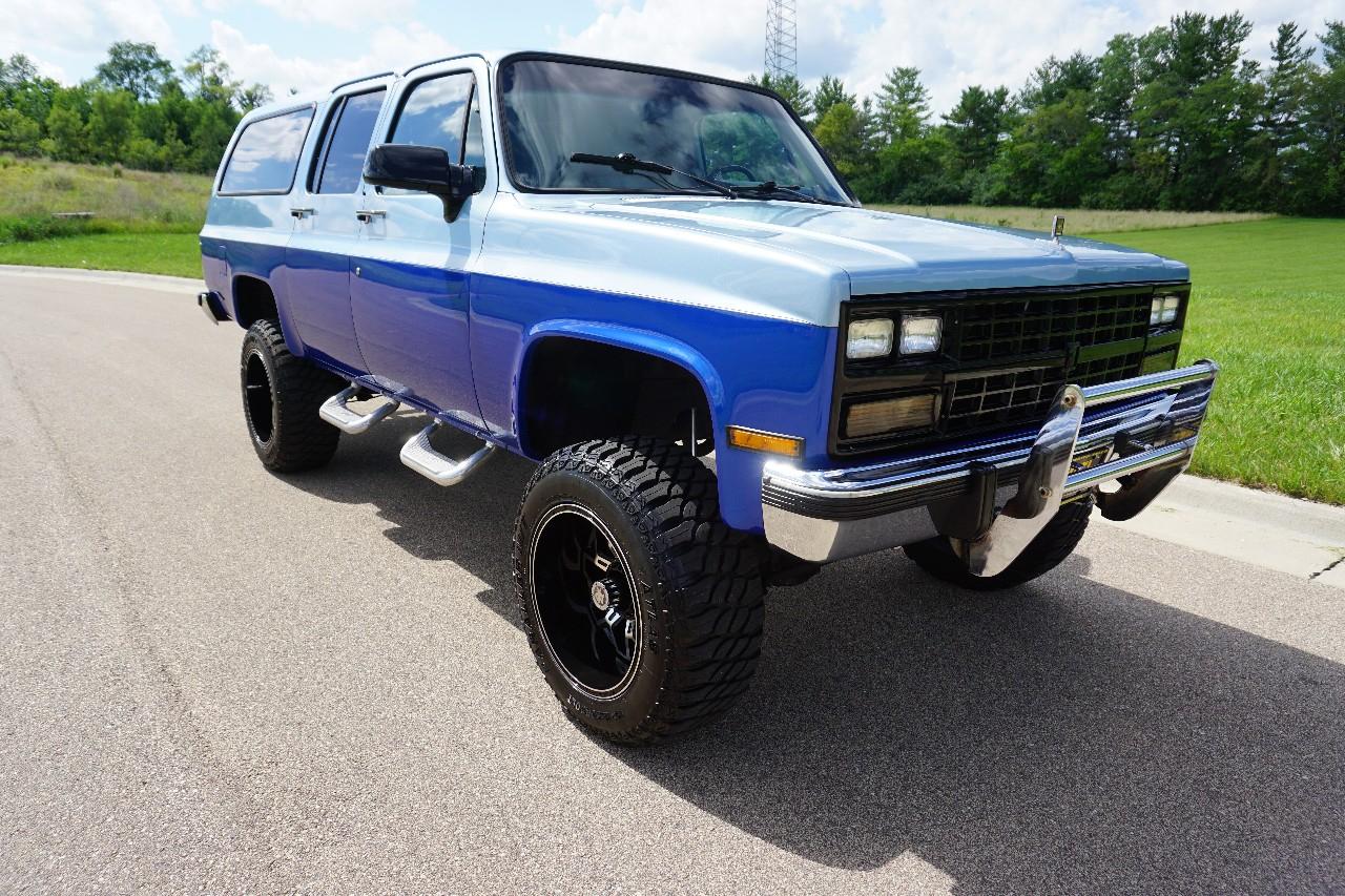 Chevrolet Suburban  1991