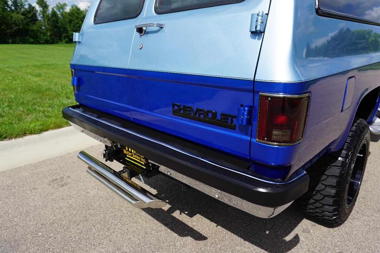 Chevrolet Suburban  1991