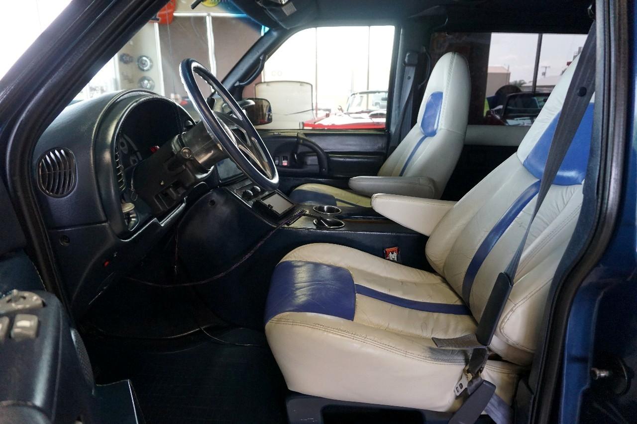 Chevrolet Astro  1999