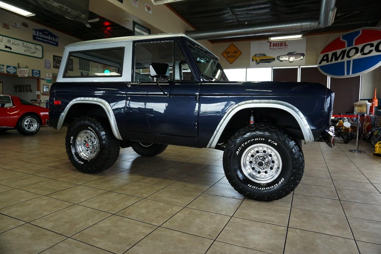 Ford Bronco 4WD  1969