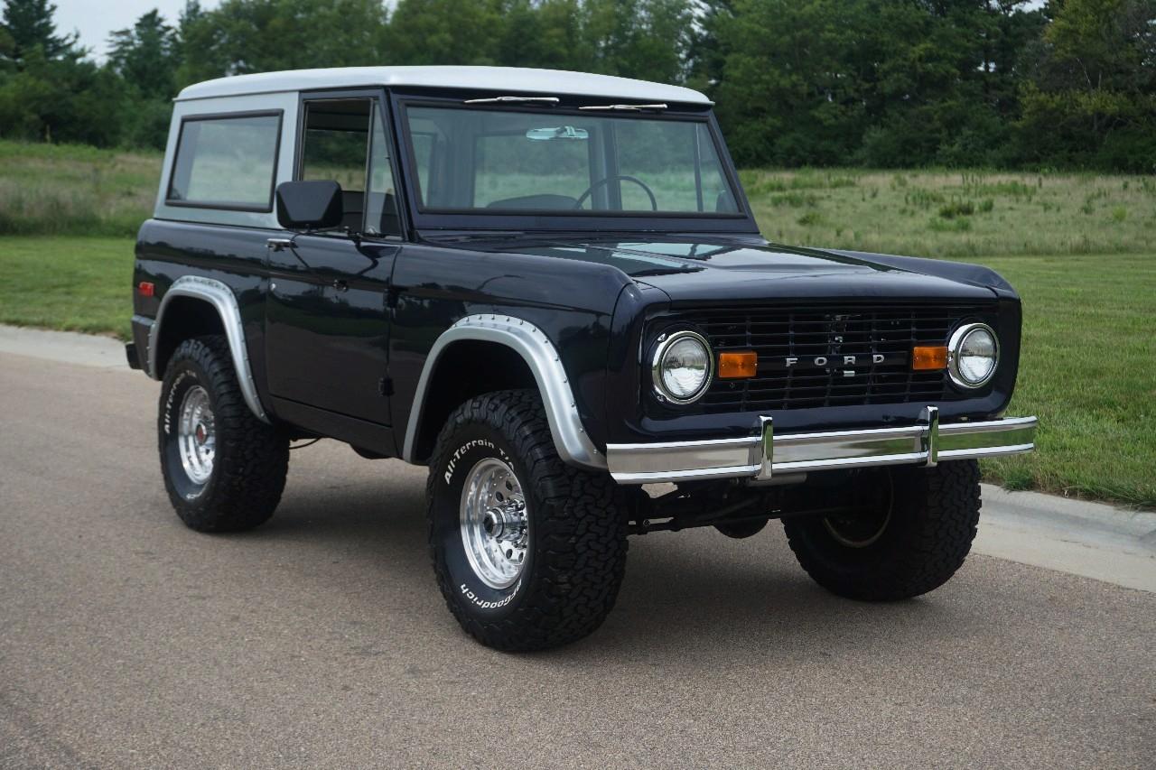 Ford Bronco 4WD  1969