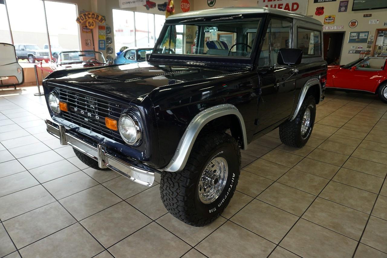 Ford Bronco 4WD  1969