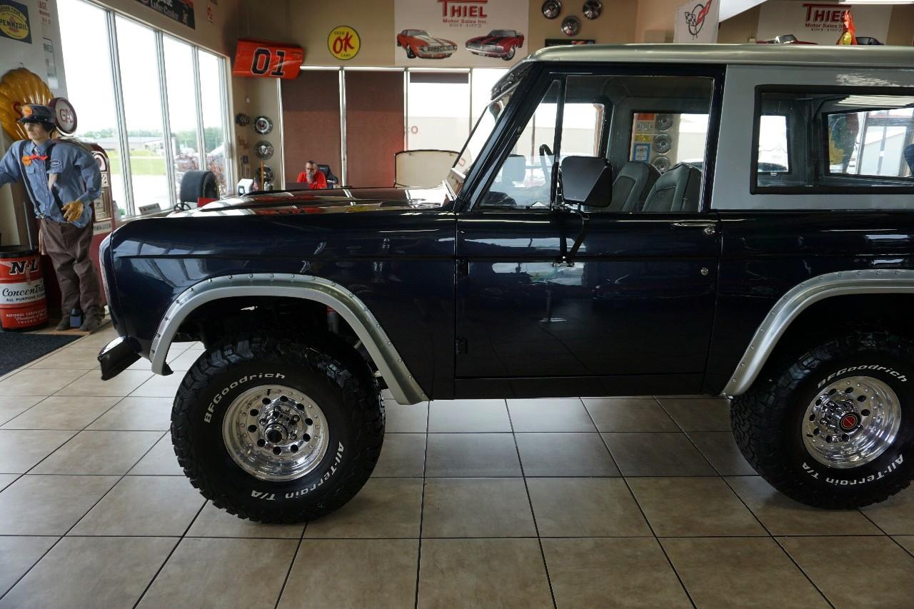 Ford Bronco 4WD  1969