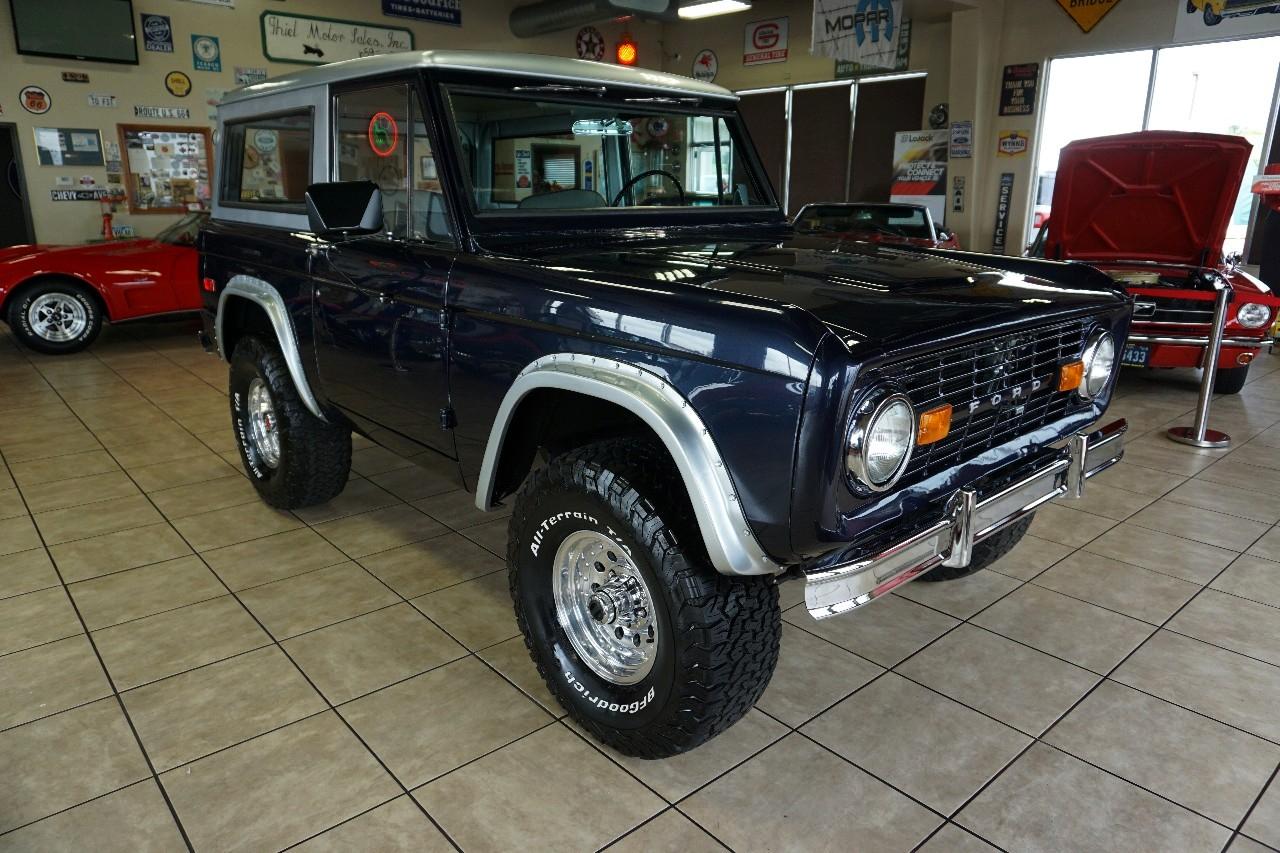 Ford Bronco 4WD  1969