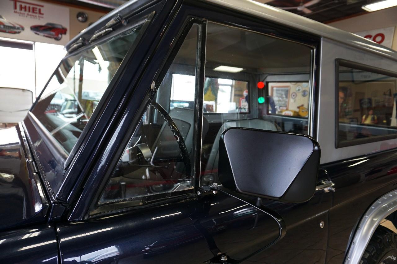 Ford Bronco 4WD  1969