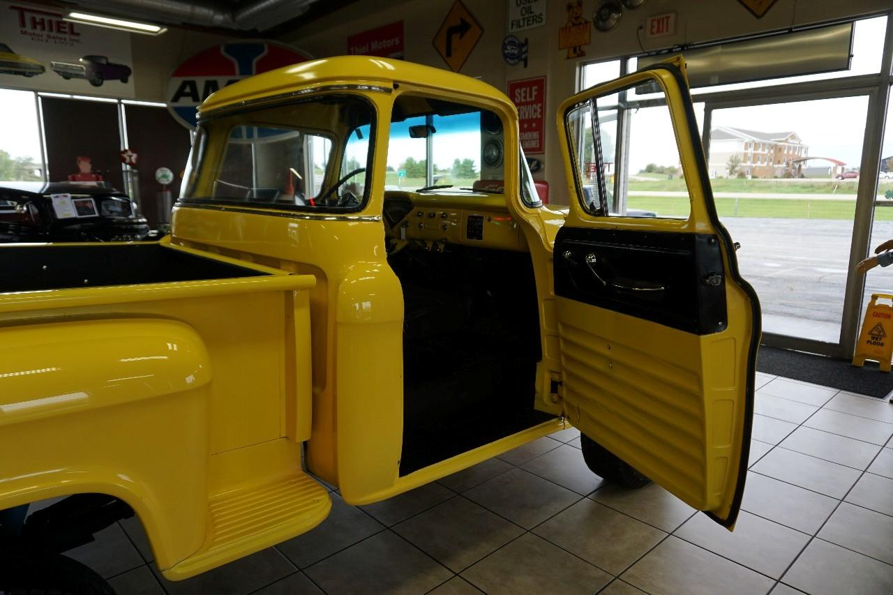 Chevrolet 3200  1955