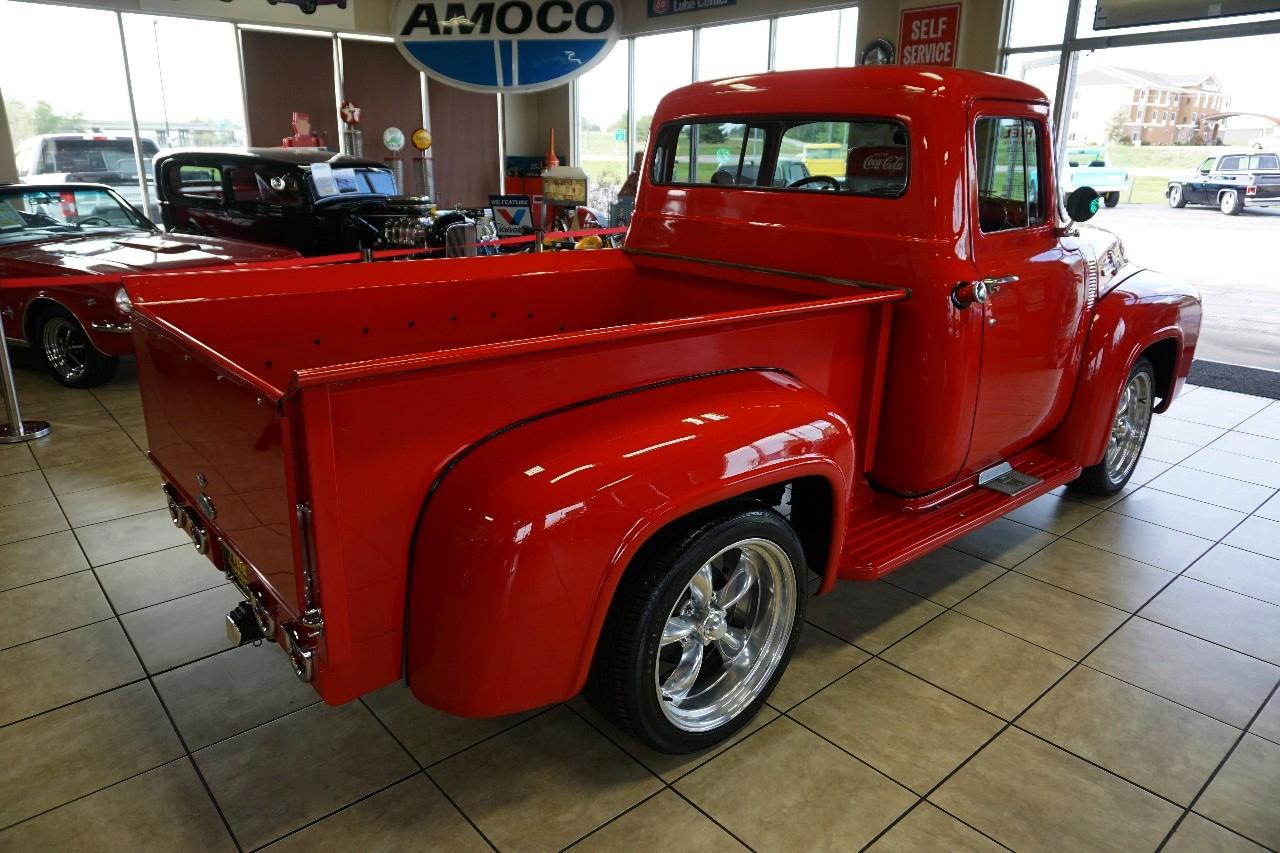 Ford F-100  1956