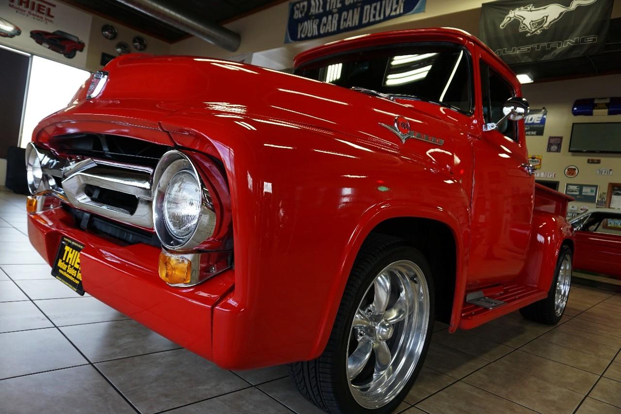 Ford F-100  1956