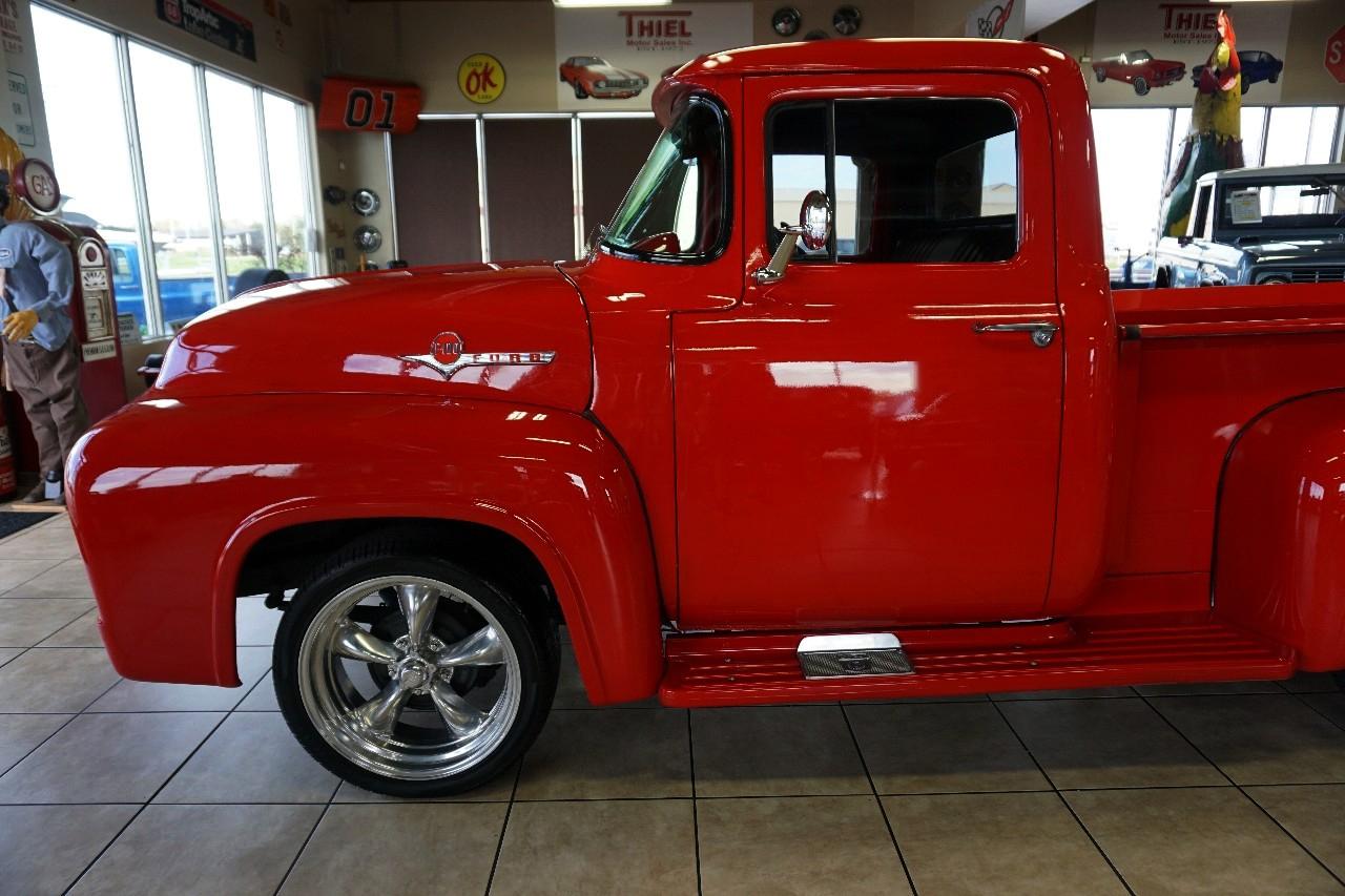 Ford F-100  1956