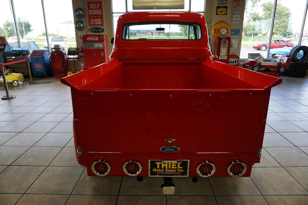 Ford F-100  1956