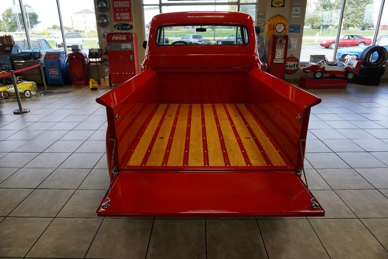Ford F-100  1956