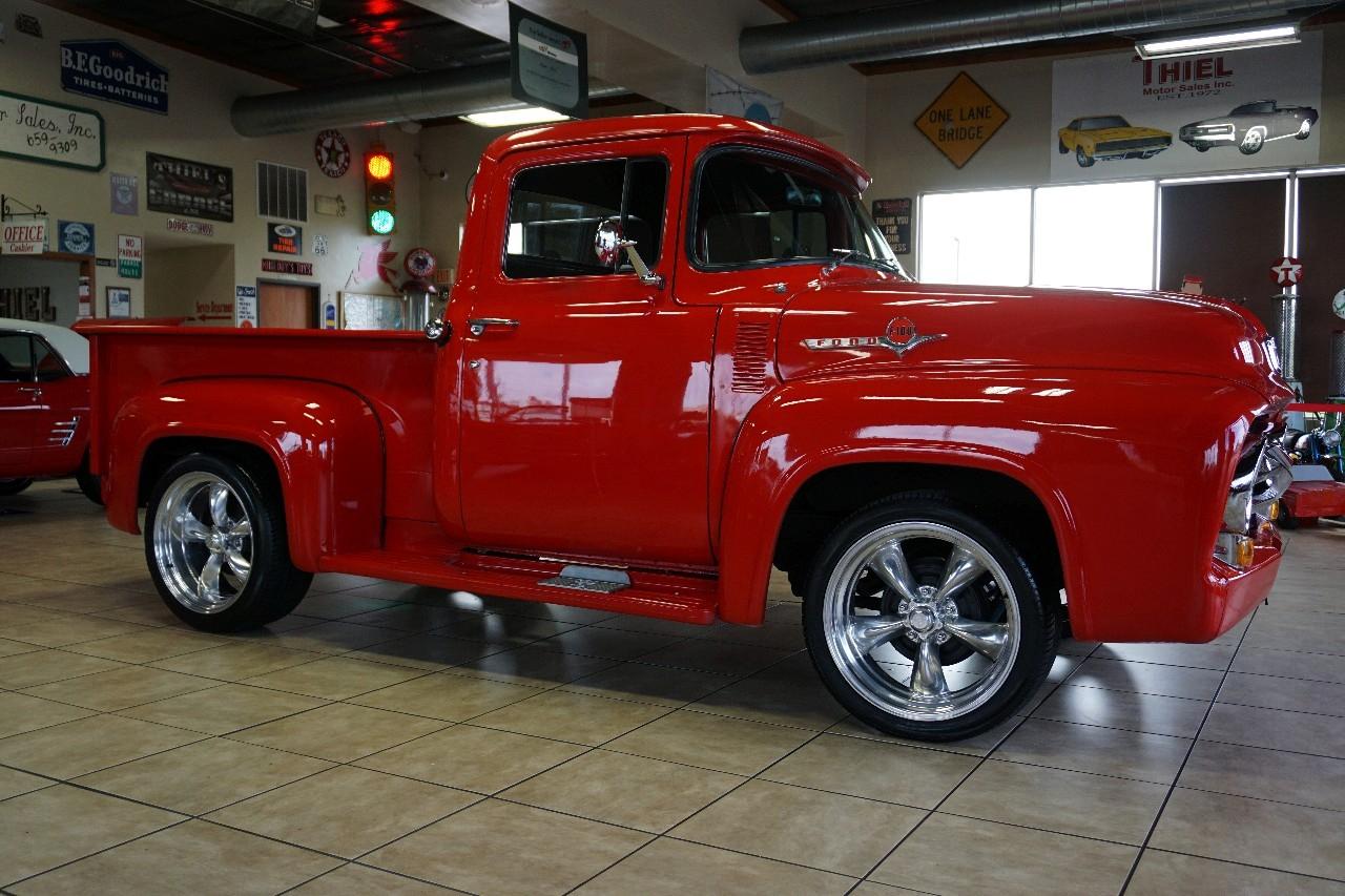 Ford F-100  1956