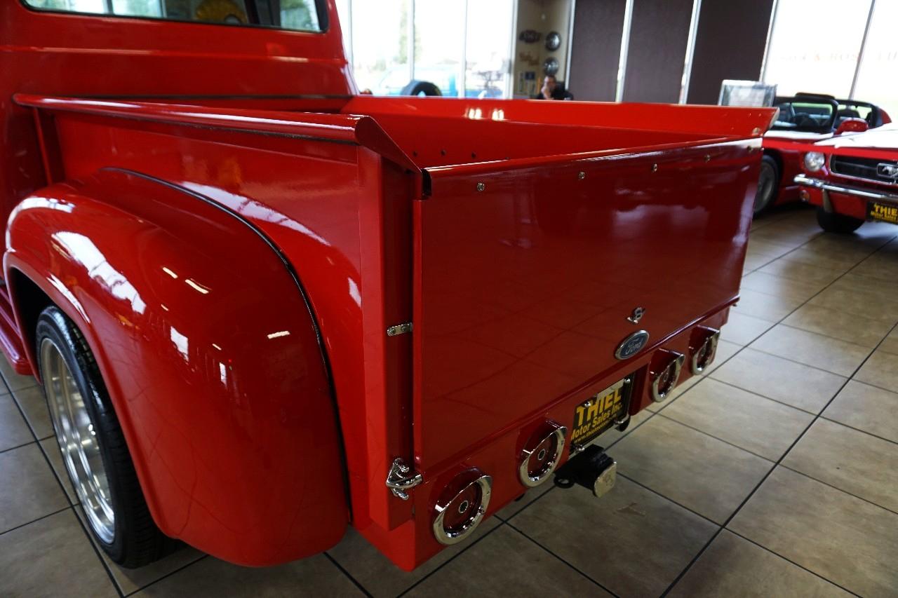Ford F-100  1956