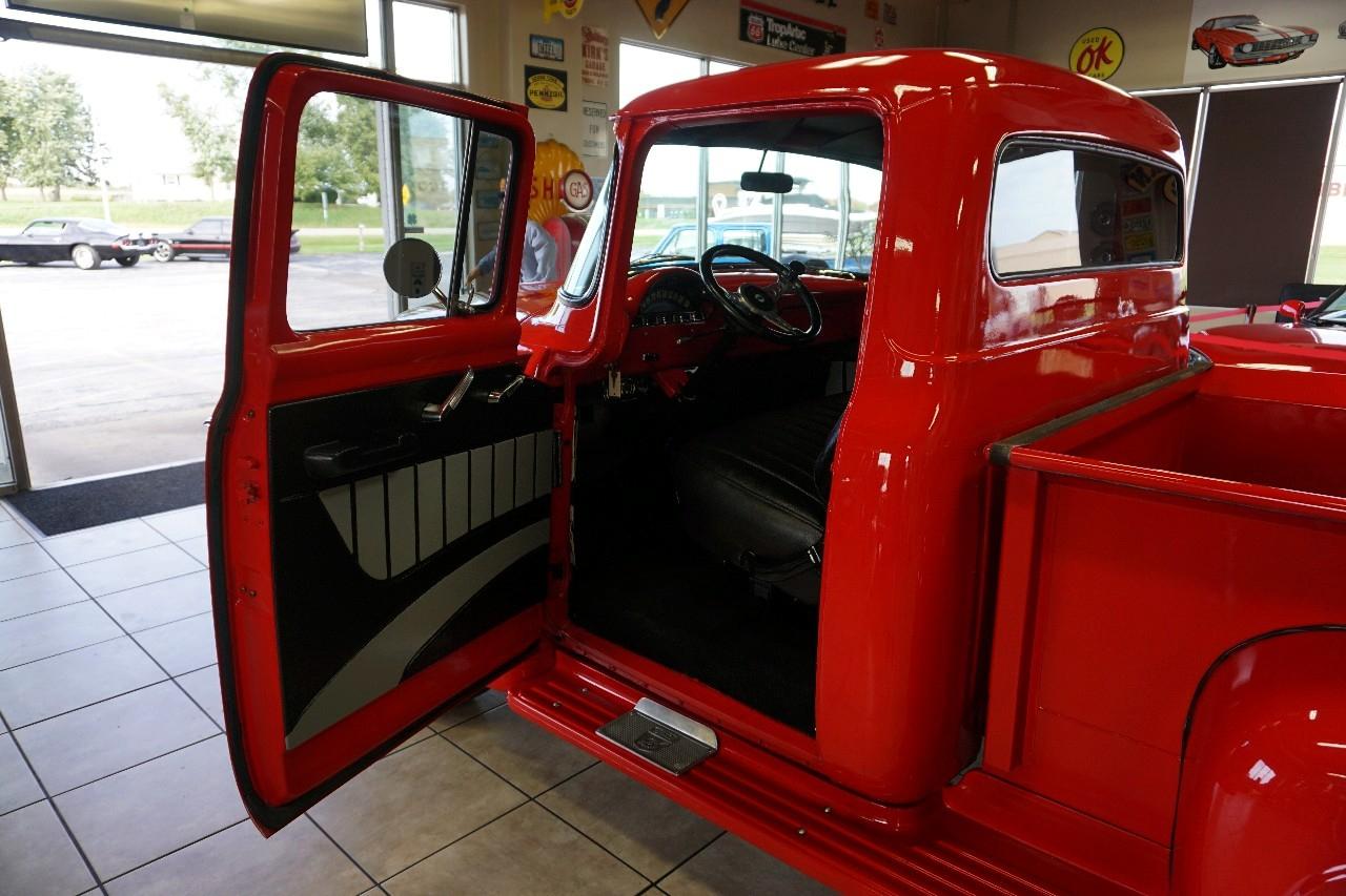 Ford F-100  1956