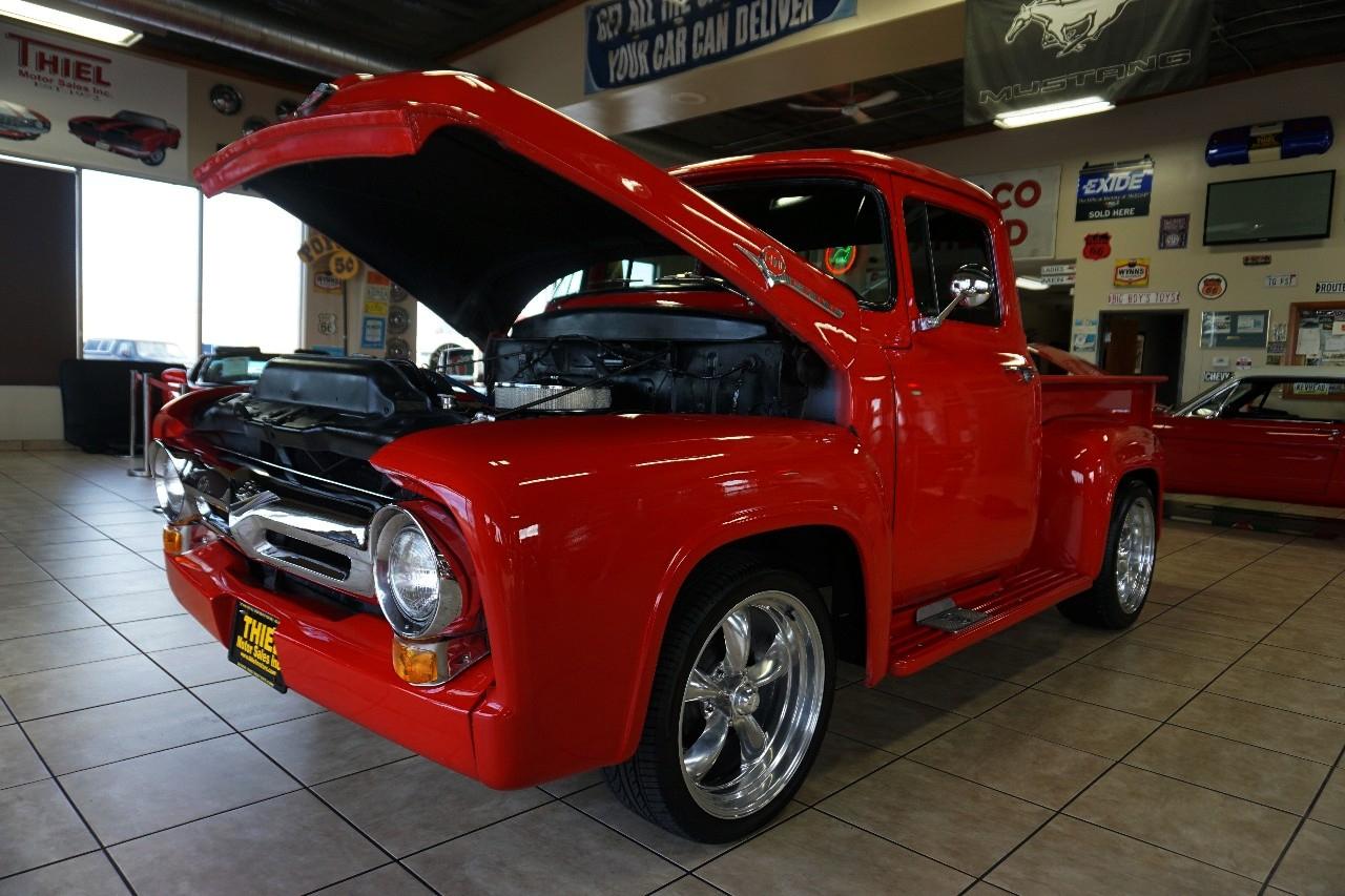 Ford F-100  1956