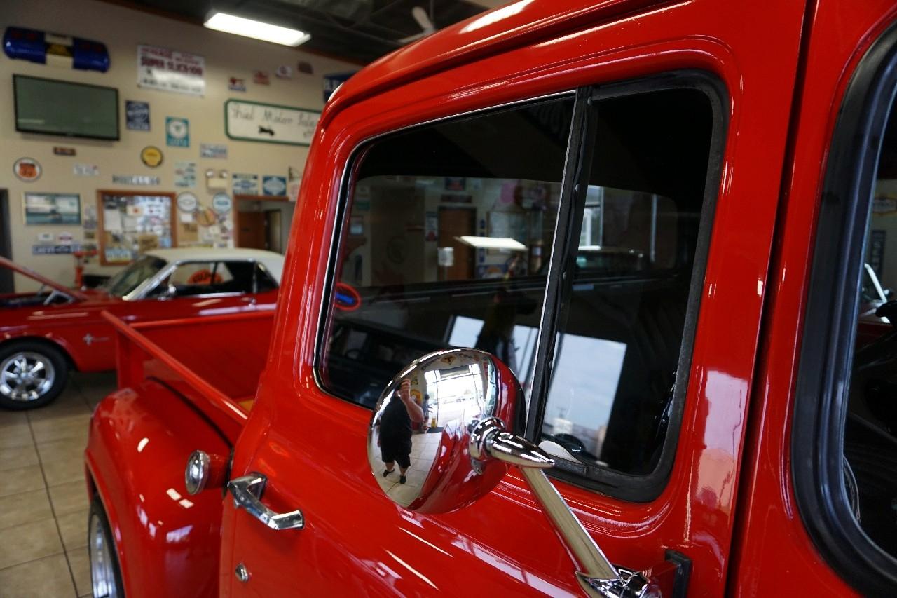 Ford F-100  1956