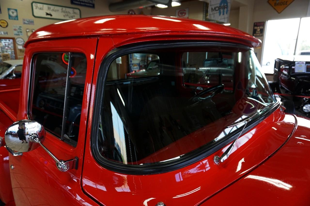 Ford F-100  1956