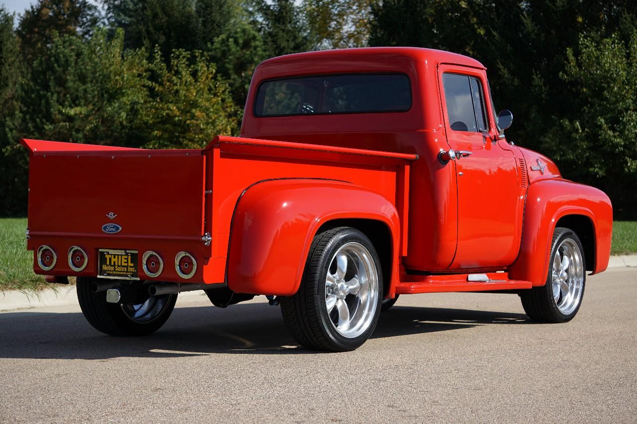 Ford F-100  1956