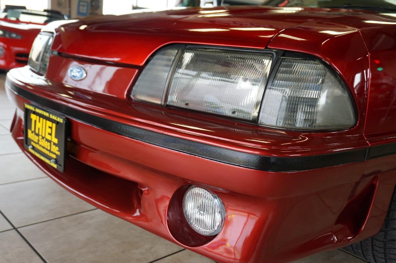 Ford Mustang  1984