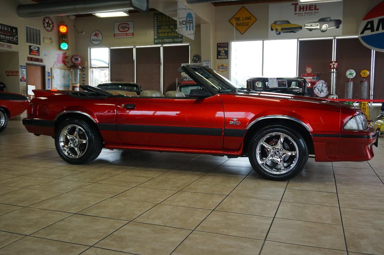 Ford Mustang  1984