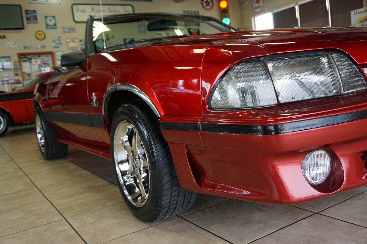 Ford Mustang  1984