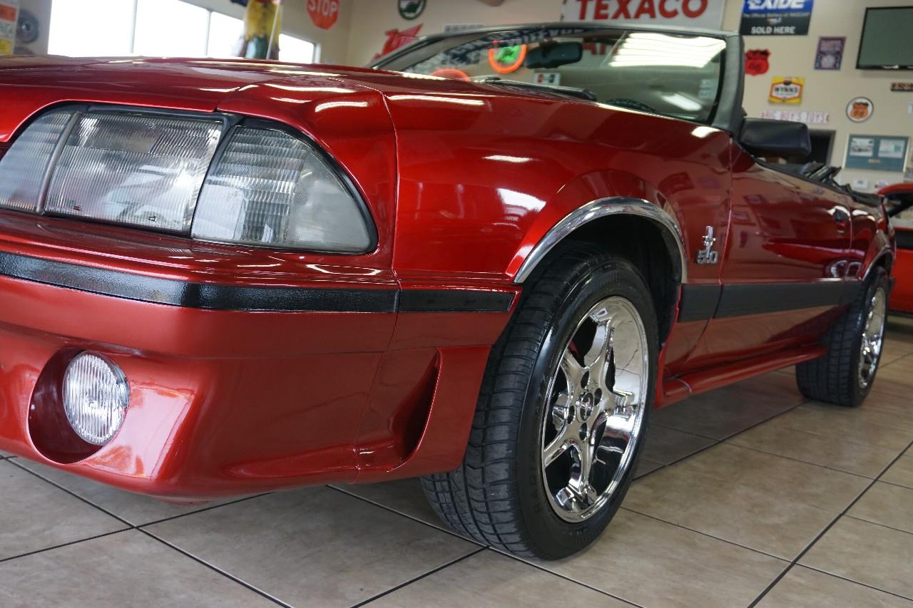 Ford Mustang  1984