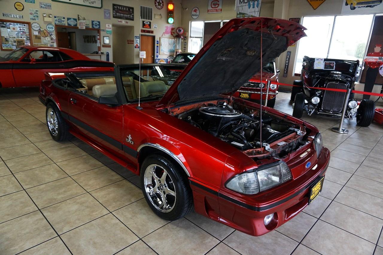 Ford Mustang  1984