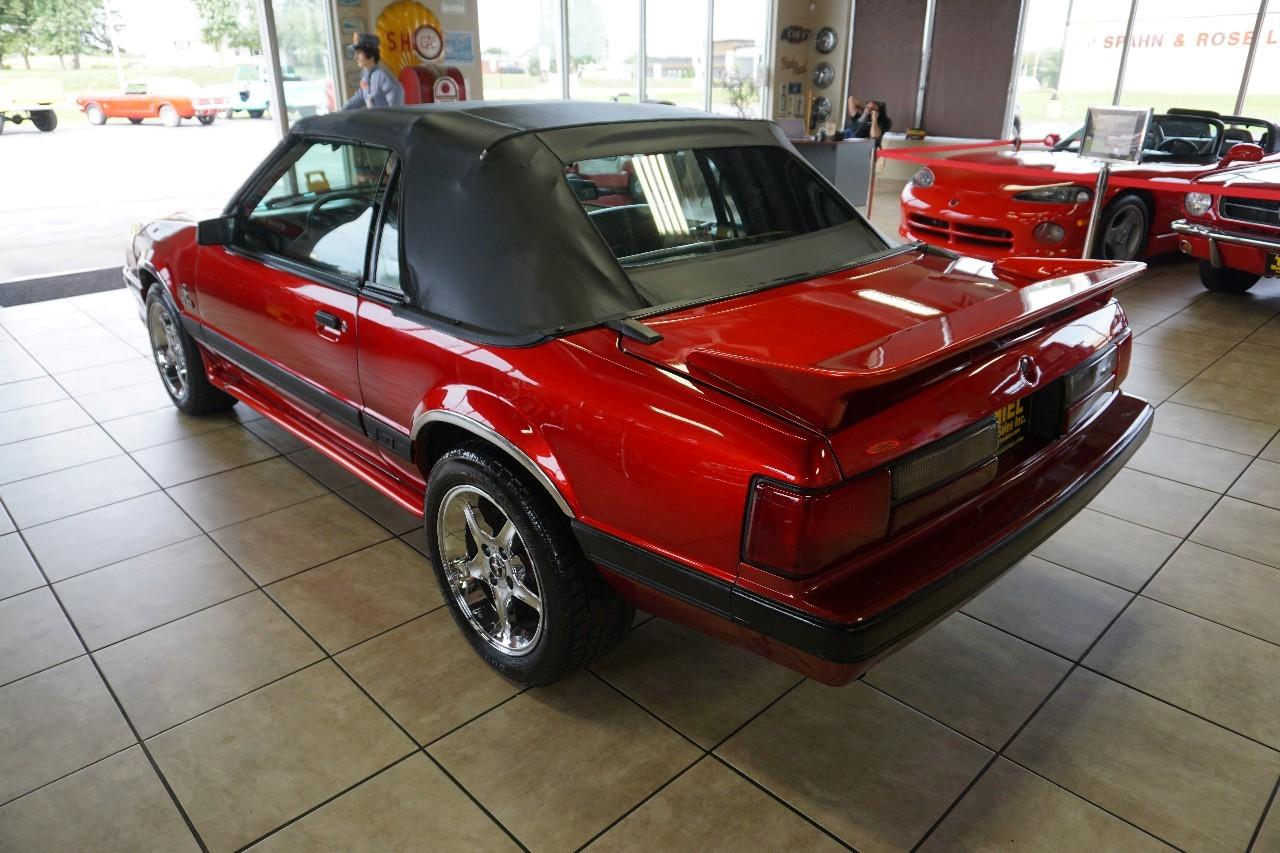 Ford Mustang  1984