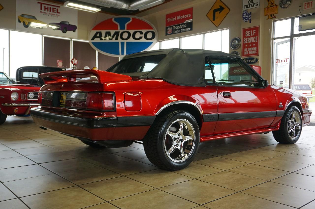 Ford Mustang  1984
