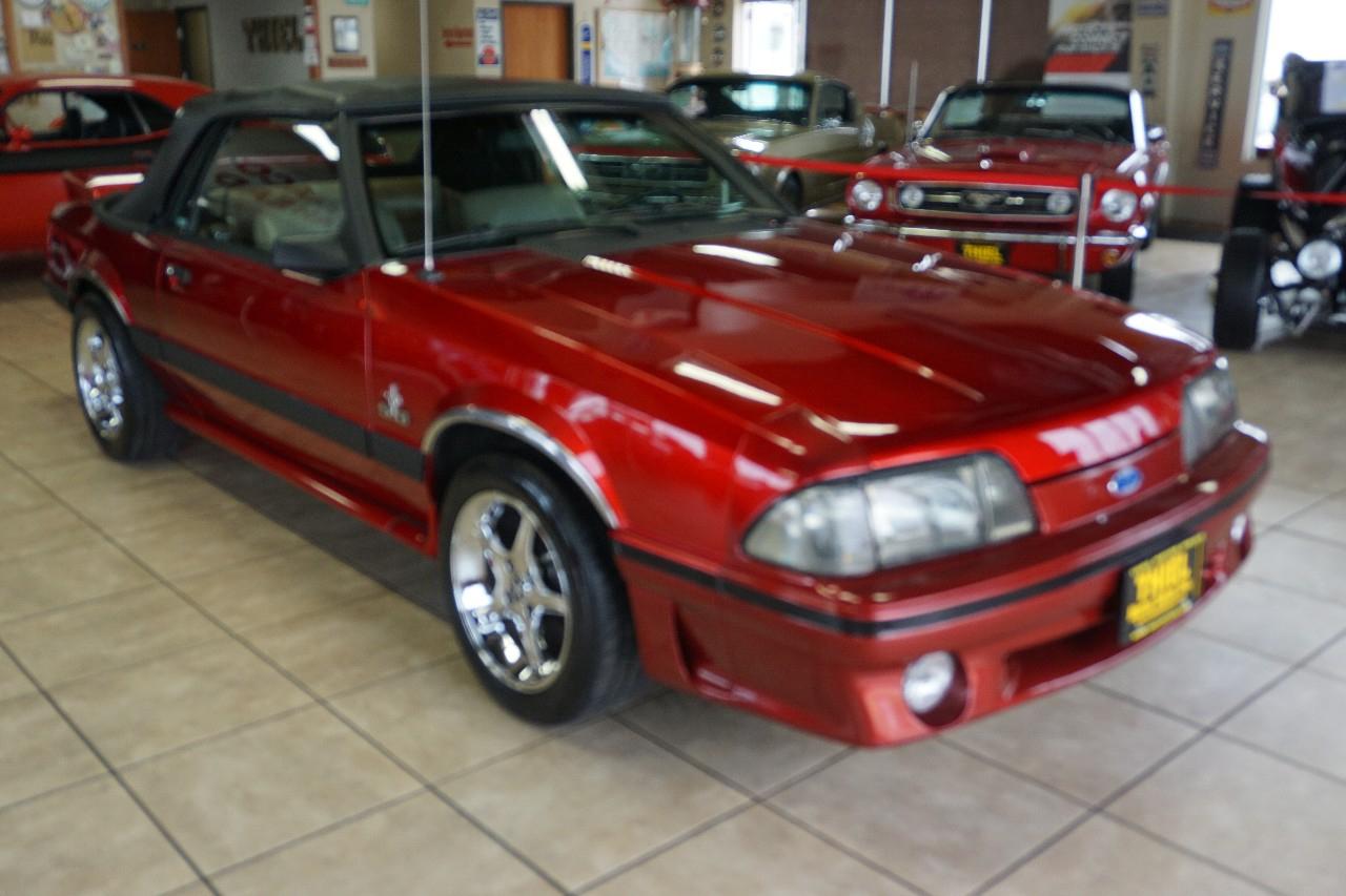 Ford Mustang  1984