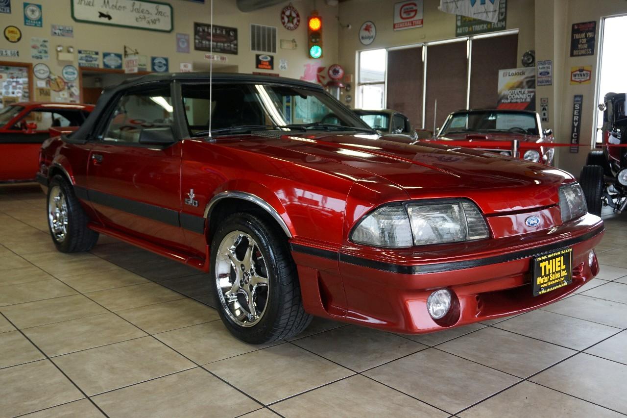 Ford Mustang  1984