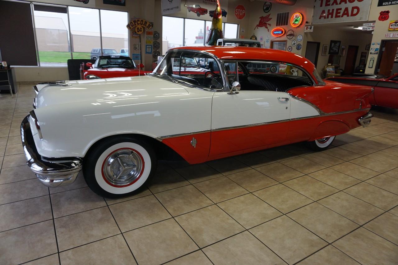 Oldsmobile Super 88  1956